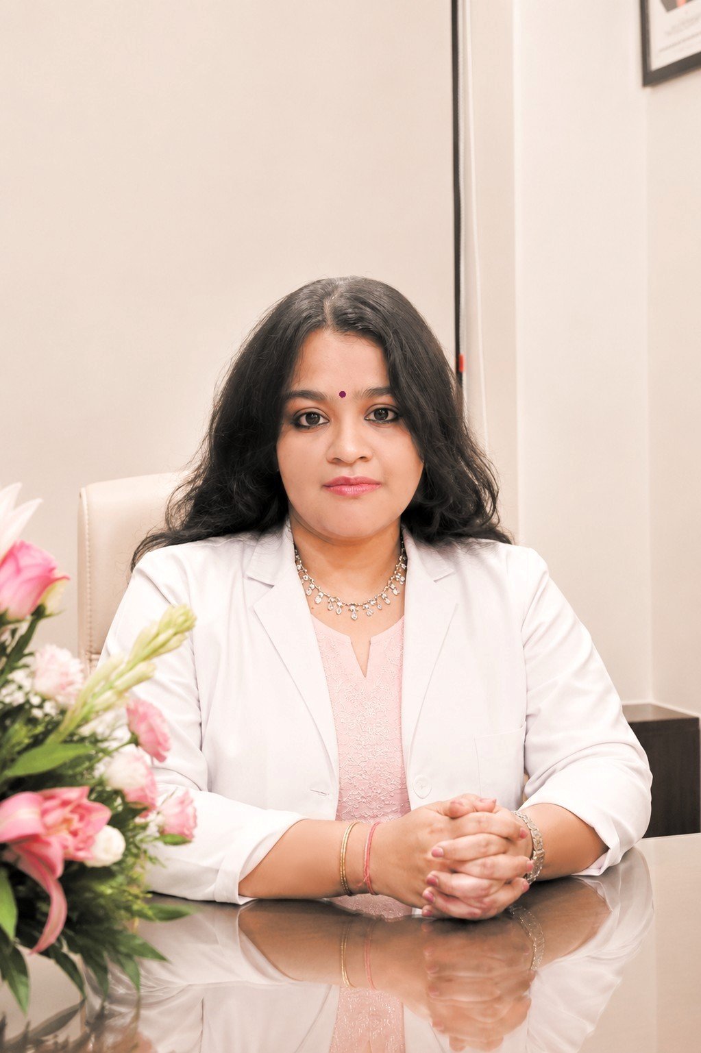 Dr. Rutuja Narvekar | Gynaecologist in Vile Parle, Mumbai | Shree Women's Clinic