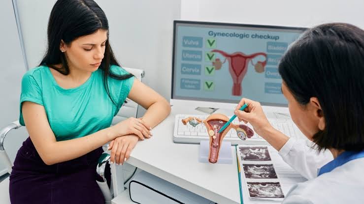 Gynaecologist in Vile Parle | Dr. Rutuja Narvekar